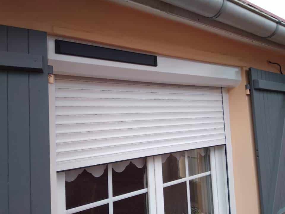 Un client opte pour des nouveaux volets roulants à Saint Samson De Bonfossé